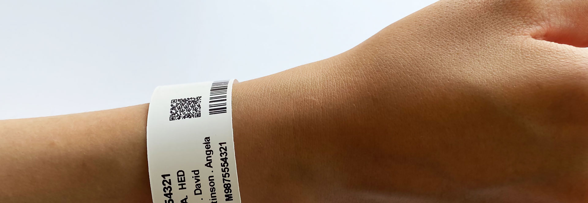 wristband in hospital